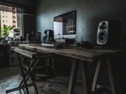 Andrew Alexander Byer - High-End Speakers